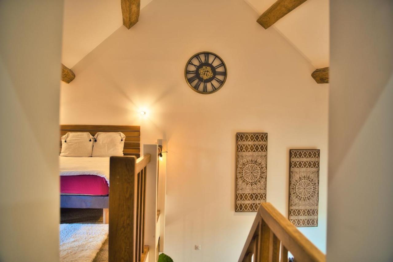L'Oxalis Villa, Sauna Et Jaccuzi Privatif Bullion 외부 사진