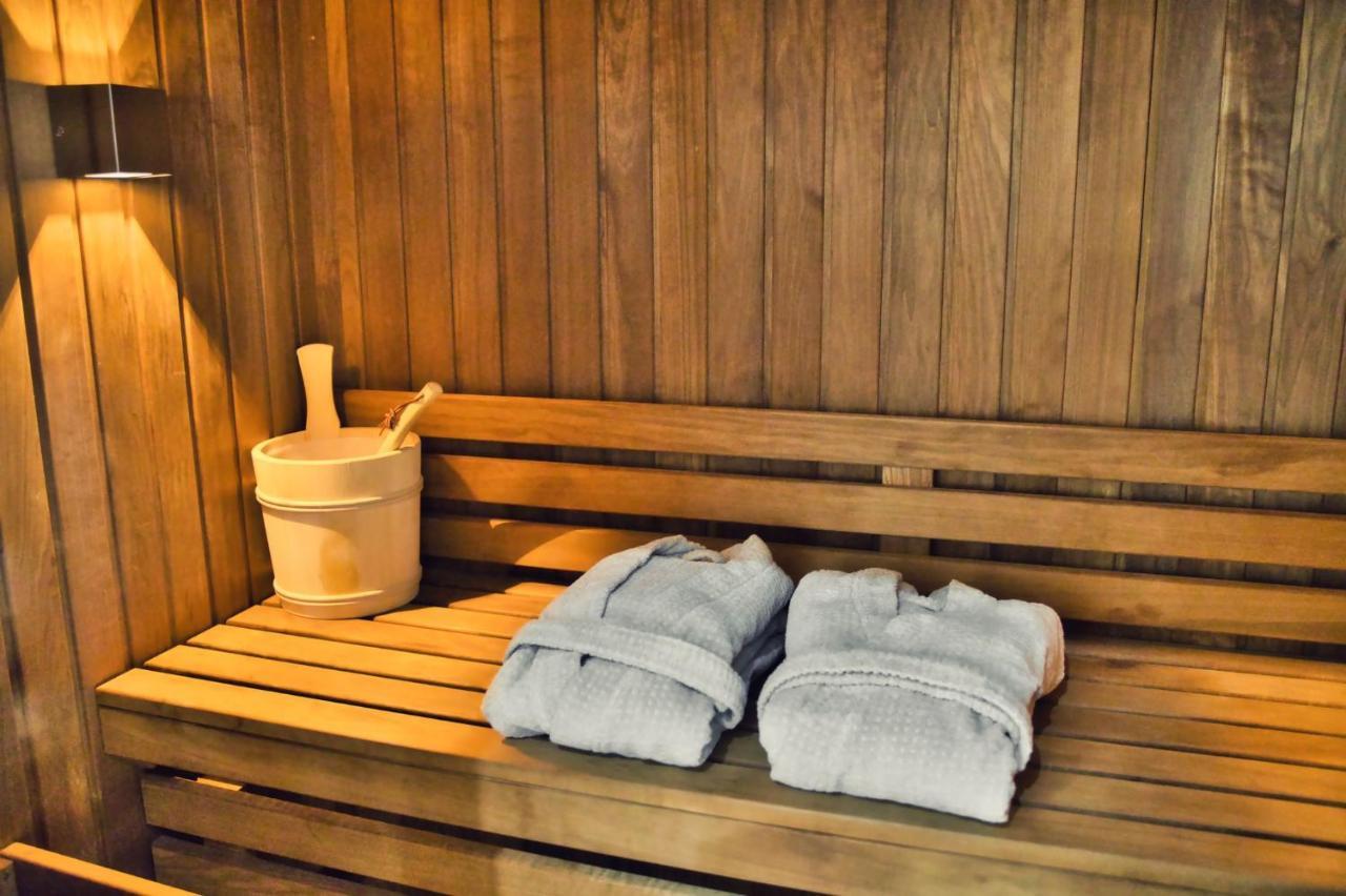 L'Oxalis Villa, Sauna Et Jaccuzi Privatif Bullion 외부 사진